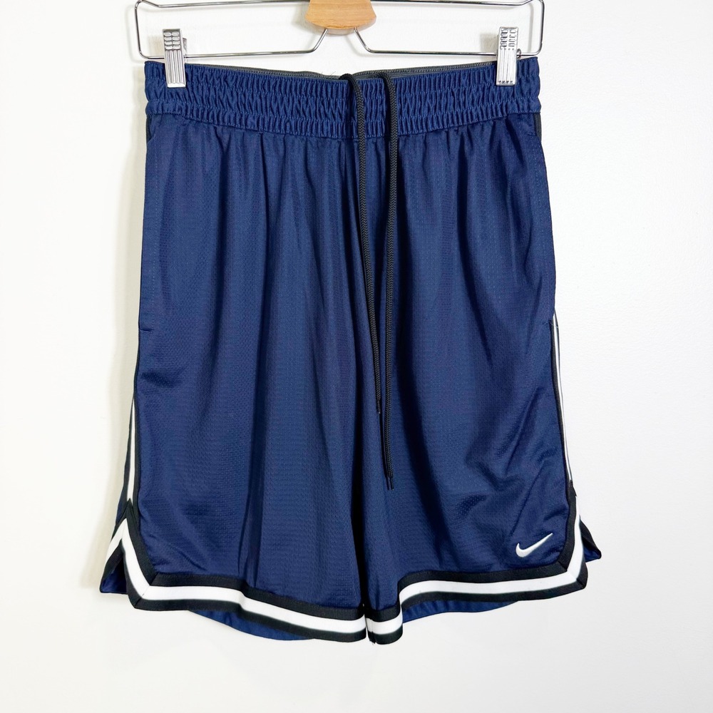 Nike Basketball Shorts Mens Medium Navy Blue Dri-FIT Mesh Striped FN2651-410